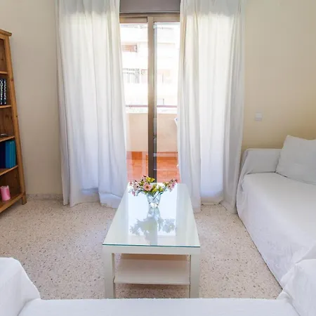 Centro Jardines Tempul Херес-де-ла-Фронтера